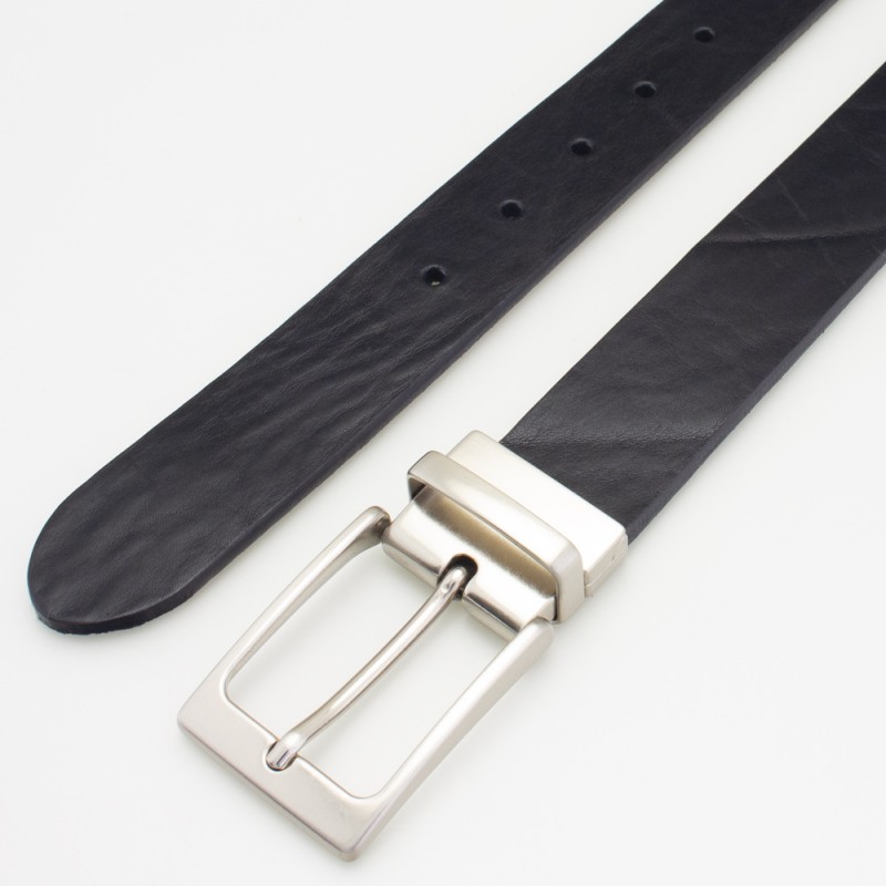 Cintura in pelle colore NERO con fibbia e passante in metallo lucido