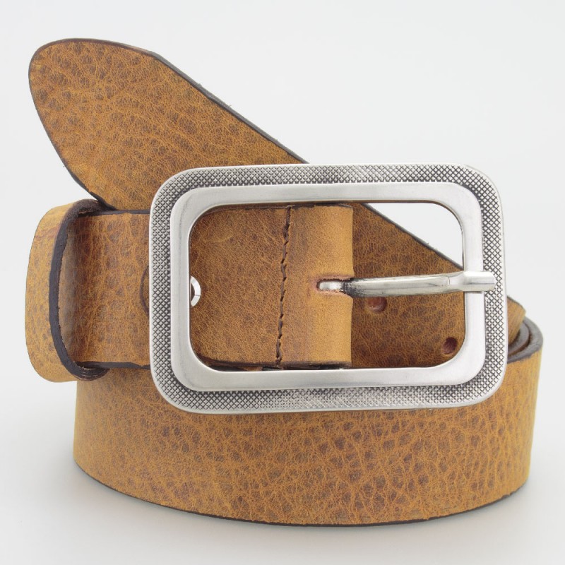 Cintura in cuoio con fibbia rettangolare intarsiata colore MIELE